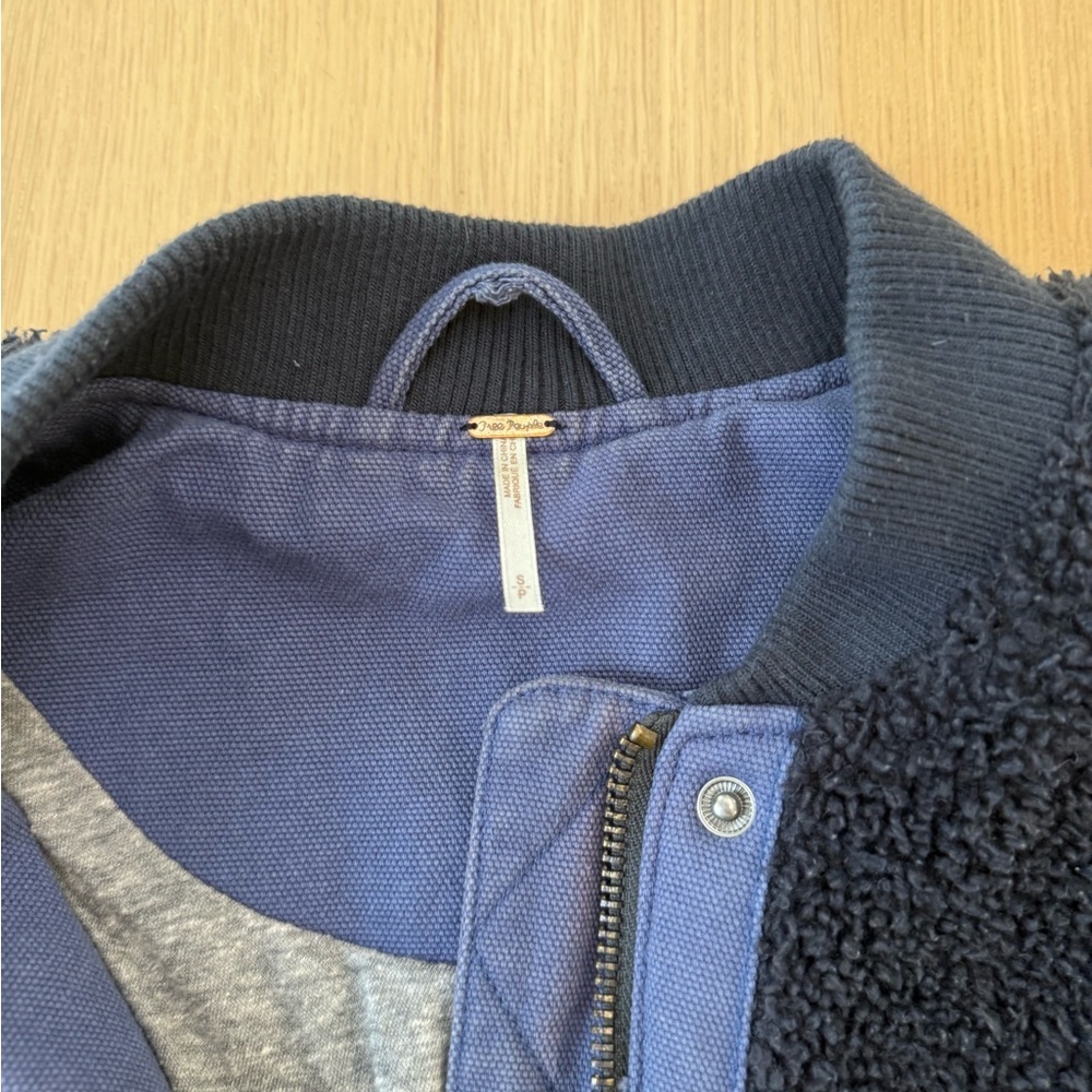 Free People Teddy Bear Aviator Bomber Blue Jacket Size Small - Picture 6 of 10